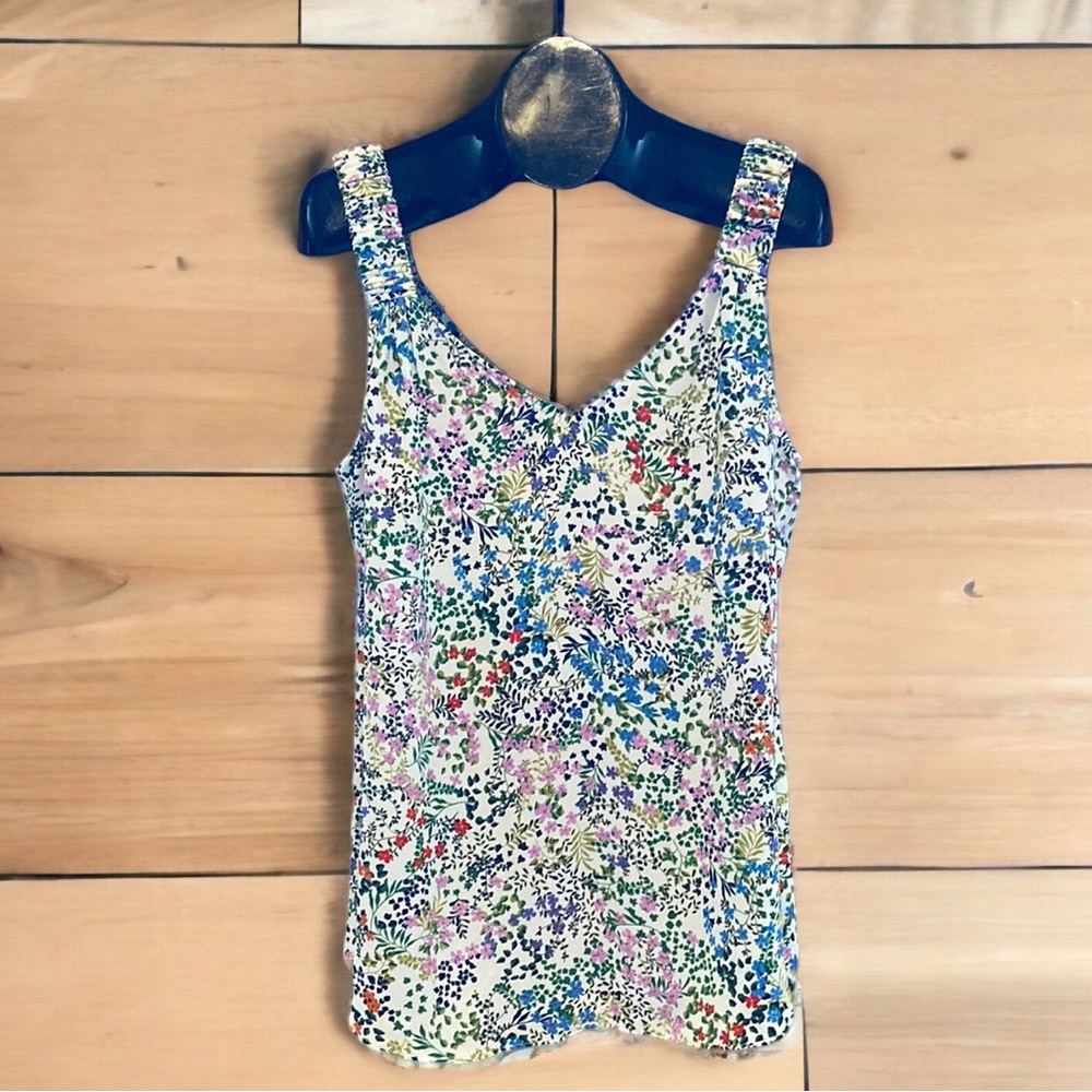 Cabi Rotation Tank - Picture 11 of 12